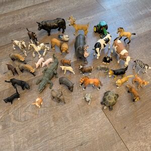 Assorted Mini Animal Figurine Lot - Farm & Safari Mix